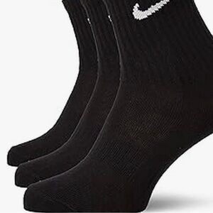 Black Nike socks 3 count